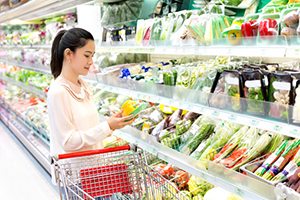 Woman grocey shopping